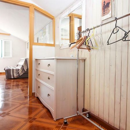 Apartmani Toni Poce Primošten Eksteriør bilde