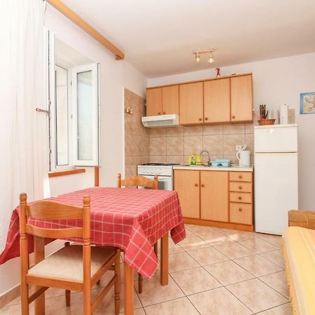 Apartmani Toni Poce Primošten Eksteriør bilde